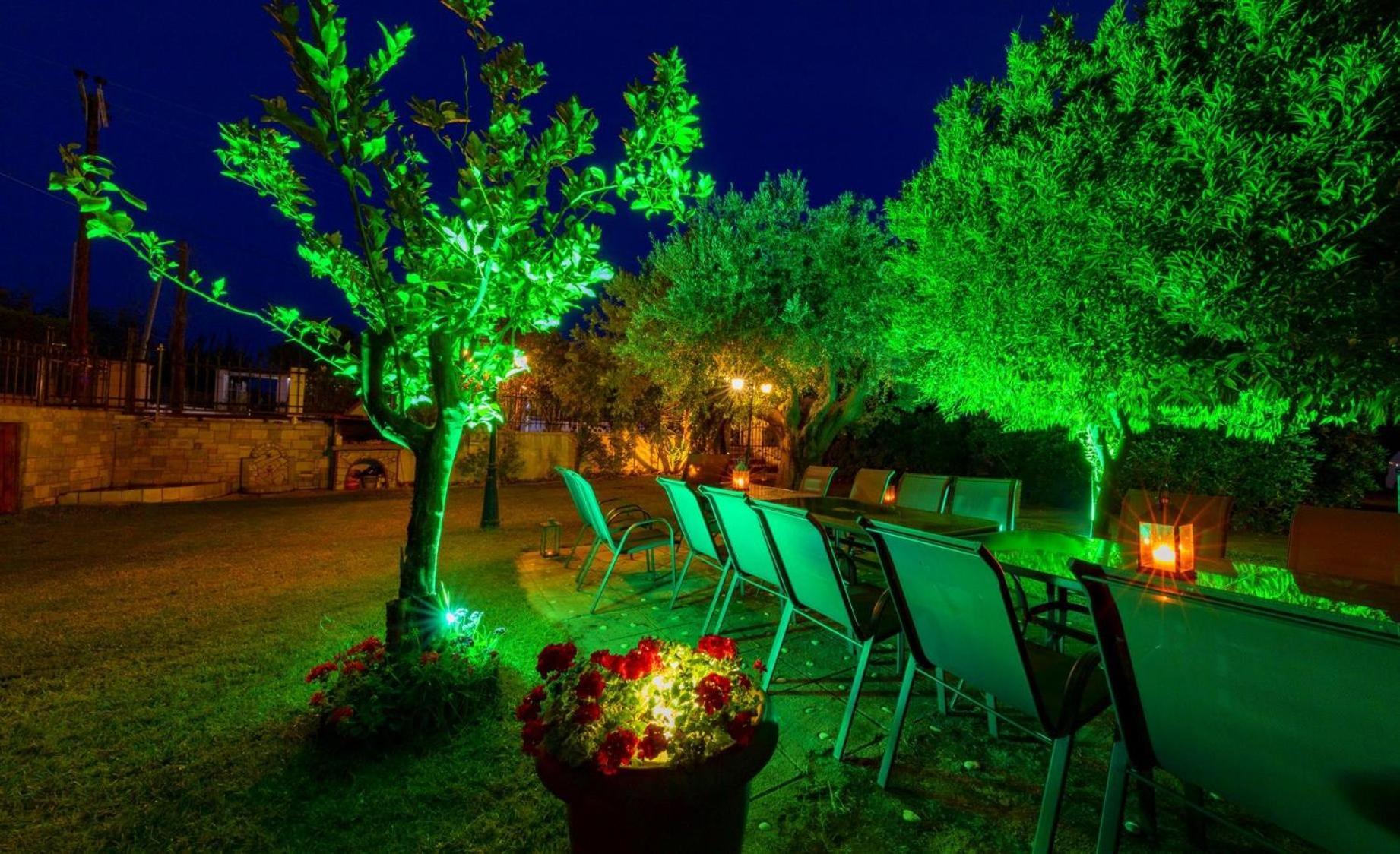 Salonikiou Beach Apartments & Villas Agios Nikolaos  Exterior foto