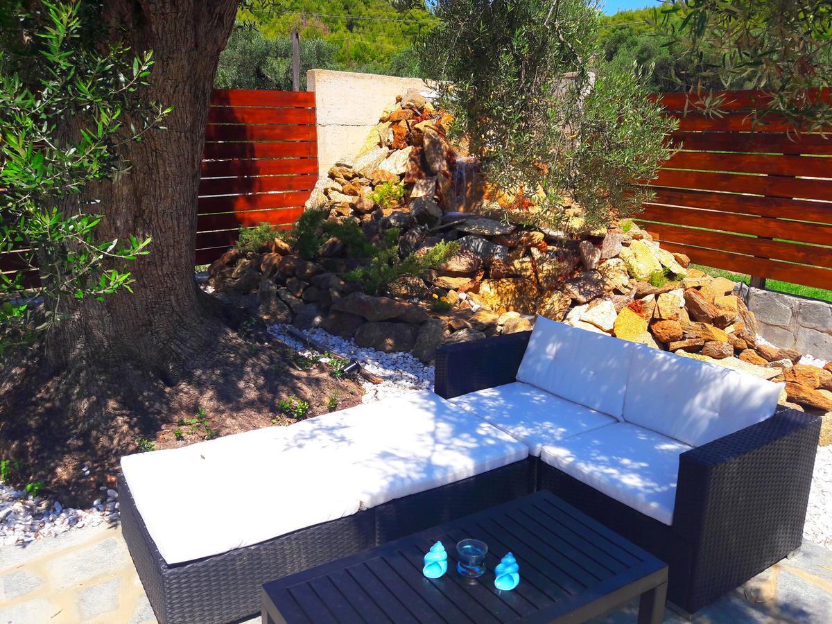 Salonikiou Beach Apartments & Villas Agios Nikolaos  Exterior foto